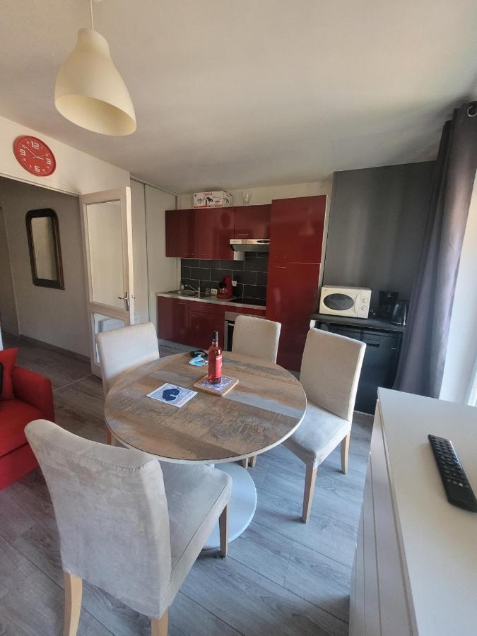 Appartement Residence Les Acacias Ax-les-Thermes Exterior foto