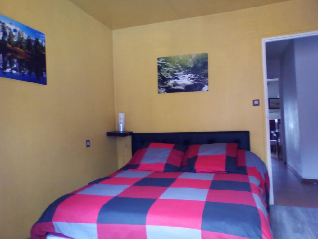 Appartement Residence Les Acacias Ax-les-Thermes Exterior foto