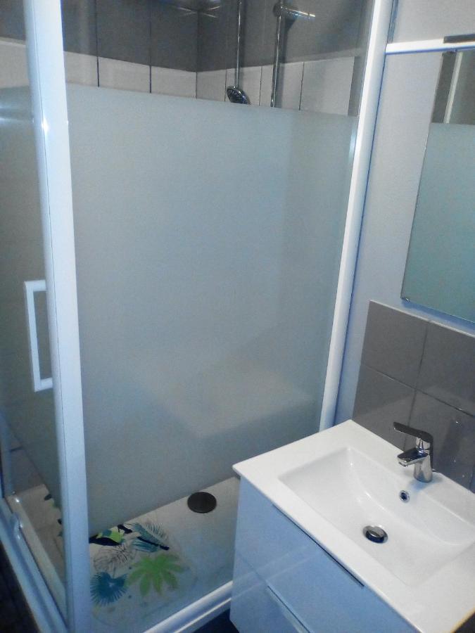 Appartement Residence Les Acacias Ax-les-Thermes Exterior foto
